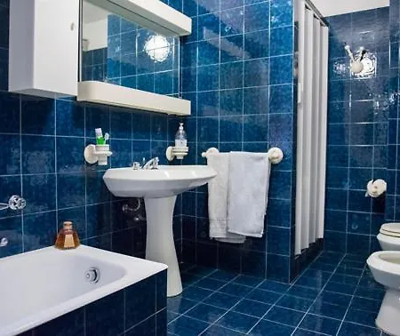 Sirolo, Nuovo Trilocale Nel Cuore Del Paese - S125 Apartamento